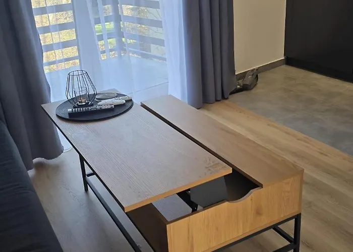 Zurawia 1 - Pietro 1