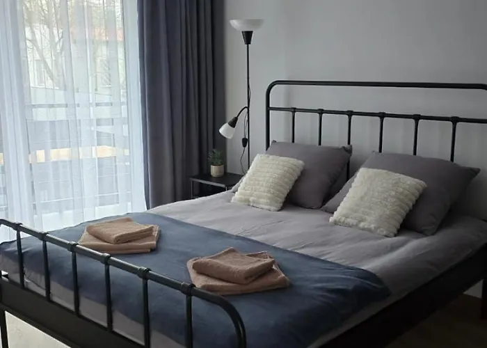 Zurawia 1 - Pietro 1