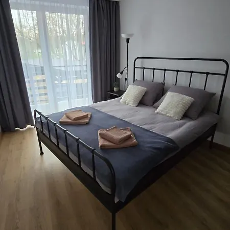 Zurawia 1 - Pietro 1 Krakau